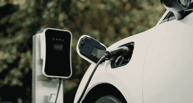 Bidirektionales Laden: Warum E-Autos als Speicher vor allem eine Datenfrage sind