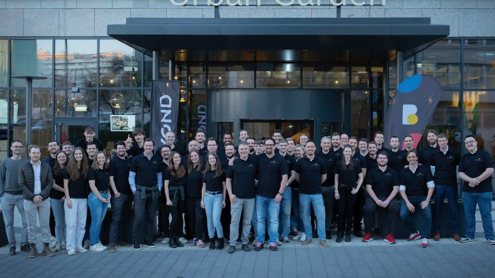 Gruppenfoto Gründung Beyond Tech